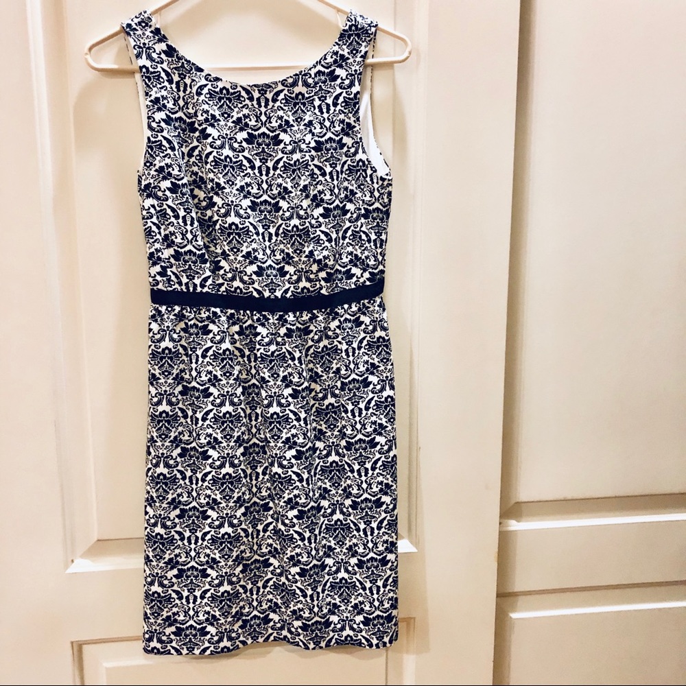 LOFT black and white tapestry sheath dress